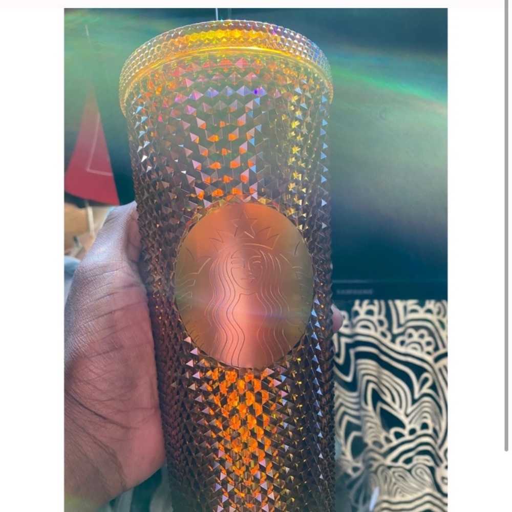 Starbucks studded gold cup!(: